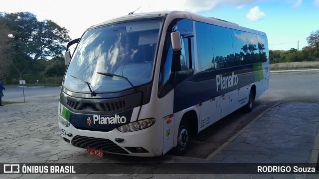 Planalto Transportes 1051 na cidade de Pelotas, Rio Grande do Sul, Brasil, por RODRIGO Souza. Número da foto: #13157952.