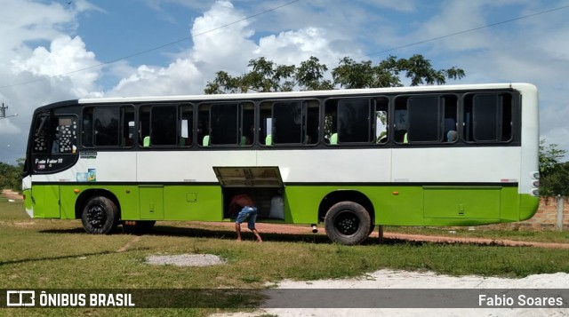 Ônibus Particulares 4D79 na cidade de Tracuateua, Pará, Brasil, por Fabio Soares. Número da foto: #13158203.