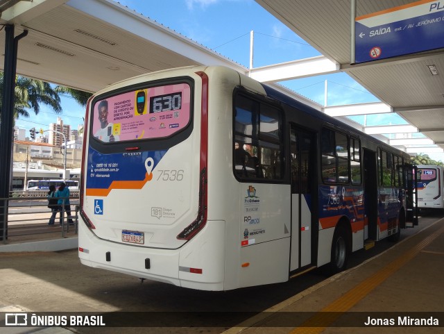 Transcorp 7536 na cidade de Ribeirão Preto, São Paulo, Brasil, por Jonas Miranda. Número da foto: #13164497.