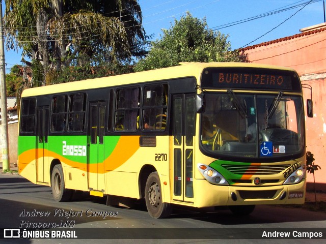 Enosso - Expresso Pai Nosso 2270 na cidade de Pirapora, Minas Gerais, Brasil, por Andrew Campos. Número da foto: #13162925.