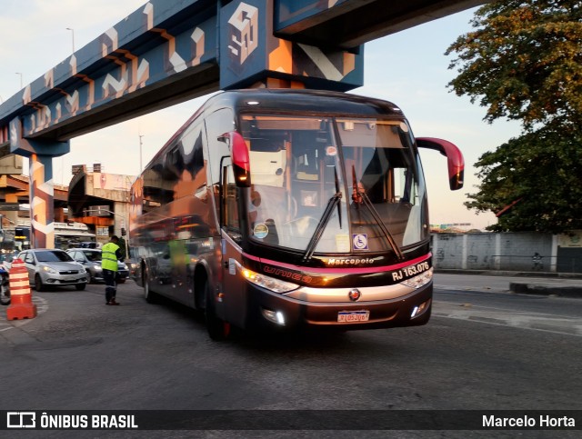 Transportes Única Petrópolis RJ 163.076 na cidade de Rio de Janeiro, Rio de Janeiro, Brasil, por Marcelo Horta. Número da foto: #13162264.