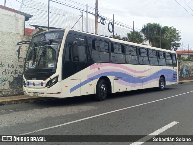 Transportes Serrano S.A. 20 na cidade de Cartago, Cartago, Costa Rica, por Sebastián Solano. Número da foto: #13163897.