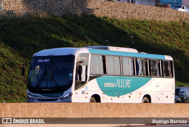 Expresso Allure 63 na cidade de Belo Horizonte, Minas Gerais, Brasil, por Rodrigo Barraza. Número da foto: #13162202.