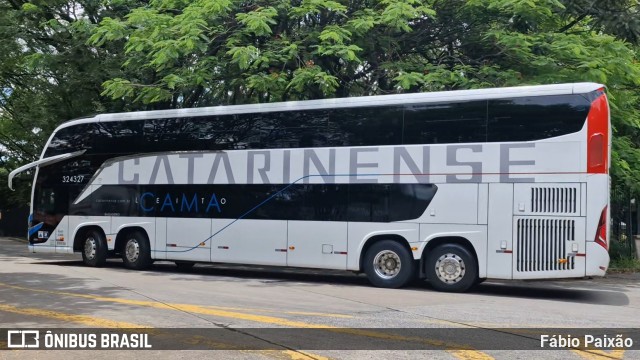Auto Viação Catarinense 324327 na cidade de São Paulo, São Paulo, Brasil, por Fábio Paixão. Número da foto: #13161420.