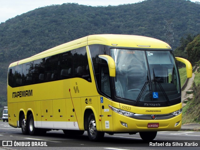 Viação Itapemirim 60523 na cidade de Petrópolis, Rio de Janeiro, Brasil, por Rafael da Silva Xarão. Número da foto: #13161901.