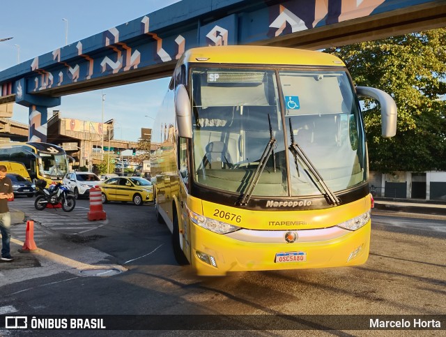 Viação Nova Itapemirim 20676 na cidade de Rio de Janeiro, Rio de Janeiro, Brasil, por Marcelo Horta. Número da foto: #13163549.