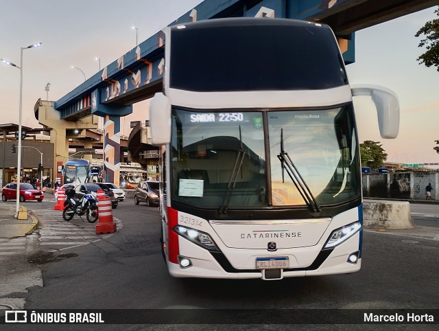 Auto Viação Catarinense 321314 na cidade de Rio de Janeiro, Rio de Janeiro, Brasil, por Marcelo Horta. Número da foto: #13163029.