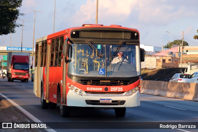 Companhia Coordenadas de Transportes 25F25 na cidade de Belo Horizonte, Minas Gerais, Brasil, por Rodrigo Barraza. Número da foto: #13162213.