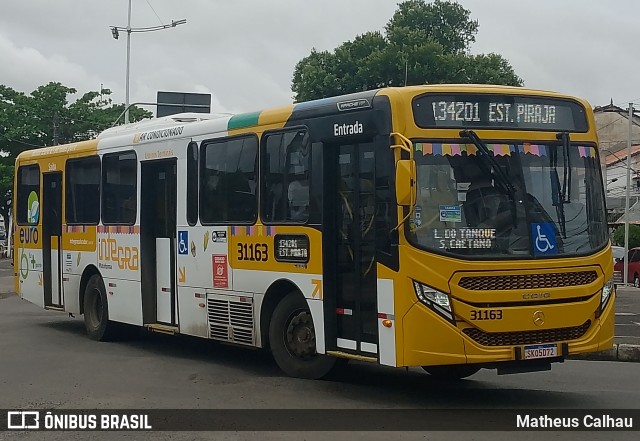 Plataforma Transportes 31163 na cidade de Salvador, Bahia, Brasil, por Matheus Calhau. Número da foto: #13162391.