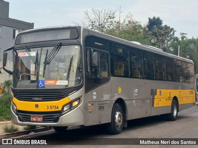 Upbus Qualidade em Transportes 3 5754 na cidade de São Paulo, São Paulo, Brasil, por Matheus Neri dos Santos. Número da foto: #13161929.