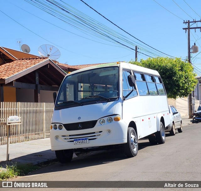Ônibus Particulares  na cidade de Jales, São Paulo, Brasil, por Altair de Souza. Número da foto: #13165736.