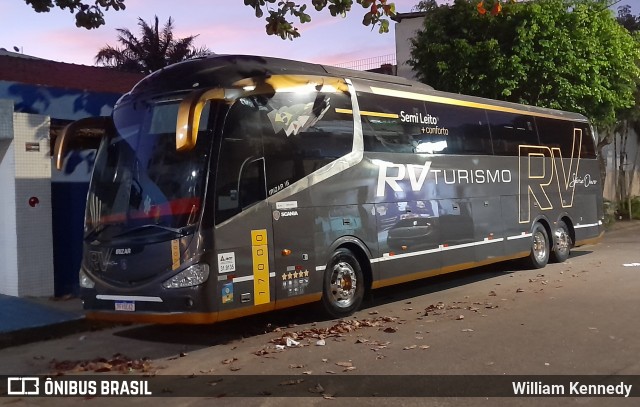 RV Turismo 17000 na cidade de Vila Velha, Espírito Santo, Brasil, por William Kennedy. Número da foto: #13166909.