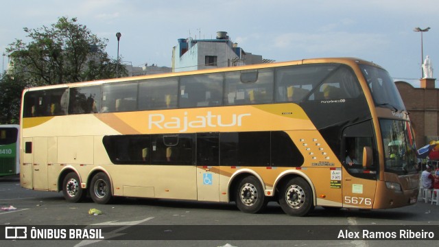 Rajatur 5676 na cidade de Aparecida, São Paulo, Brasil, por Alex Ramos Ribeiro. Número da foto: #13167862.