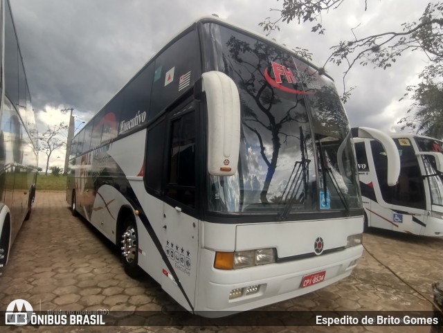 FH & Martins Transportes 2022 na cidade de São Sebastião do Paraíso, Minas Gerais, Brasil, por Espedito de Brito Gomes. Número da foto: #13166645.