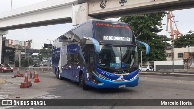 Marlim Azul Turismo 8005 na cidade de Rio de Janeiro, Rio de Janeiro, Brasil, por Marcelo Horta. Número da foto: #13165963.