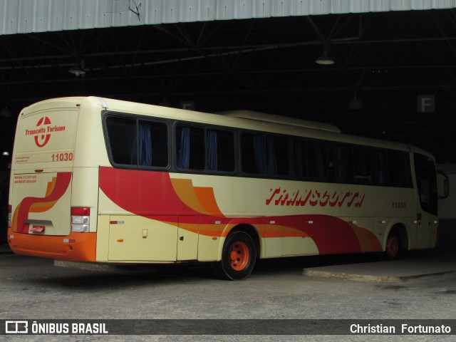Transcotta Turismo 11030 na cidade de Ponte Nova, Minas Gerais, Brasil, por Christian  Fortunato. Número da foto: #13167716.