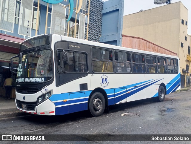 Ruta 51-53 09 na cidade de San José, Costa Rica, por Sebastián Solano. Número da foto: #13167901.