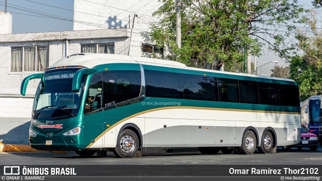 Flecha Roja México-Toluca-San Luis Mextepec-Querétaro 1062 na cidade de Gustavo A. Madero, Ciudad de México, México, por Omar Ramírez Thor2102. Número da foto: #13166001.