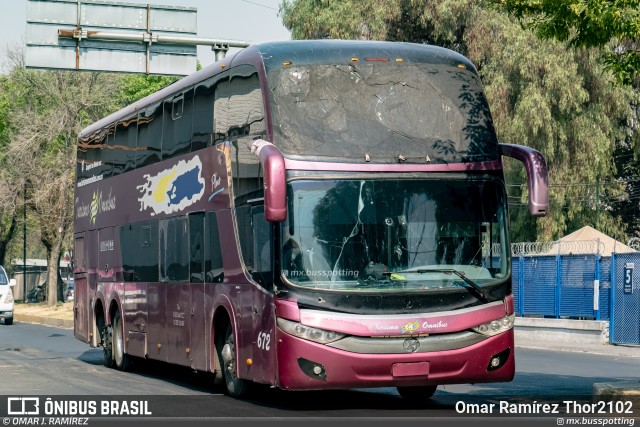 Turismo en Omnibus 672 na cidade de Gustavo A. Madero, Ciudad de México, México, por Omar Ramírez Thor2102. Número da foto: #13166020.