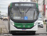 Viação Rosa Vitória da Conquista 2411 na cidade de Vitória da Conquista, Bahia, Brasil, por Roberio Santos. Número da foto: #:id.