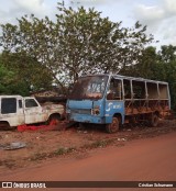 Sucata e Desmanches M-01 na cidade de Alta Floresta, Mato Grosso, Brasil, por Cristian Schumann. Número da foto: #:id.