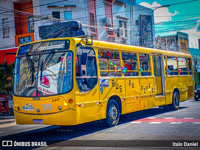 Coopvans Locadora 3378 na cidade de Natal, Rio Grande do Norte, Brasil, por Italo Daniel. Número da foto: #13169432.