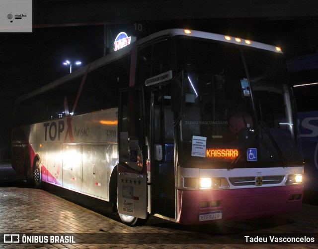 Top X Turismo 5200 na cidade de Queluz, São Paulo, Brasil, por Tadeu Vasconcelos. Número da foto: #13168705.