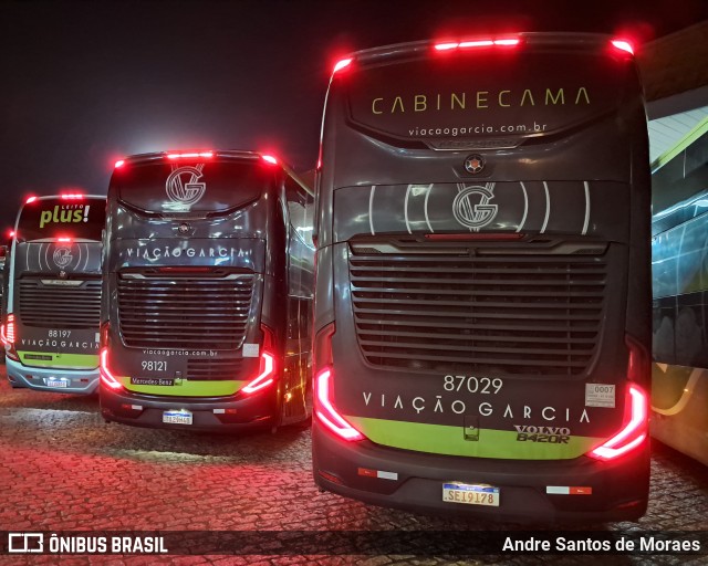 Viação Garcia 87029 na cidade de Santa Cruz do Rio Pardo, São Paulo, Brasil, por Andre Santos de Moraes. Número da foto: #13170548.