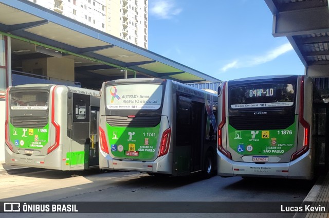 Viação Santa Brígida 1 1876 na cidade de São Paulo, São Paulo, Brasil, por Lucas Kevin. Número da foto: #13169384.
