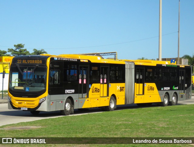 Mobi Rio E902299 na cidade de Rio de Janeiro, Rio de Janeiro, Brasil, por Leandro de Sousa Barbosa. Número da foto: #13169569.