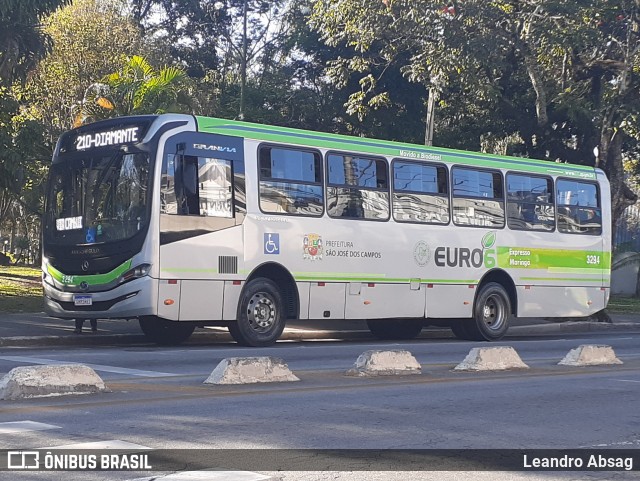 Expresso Maringá São José dos Campos 3294 na cidade de São José dos Campos, São Paulo, Brasil, por Leandro Absag. Número da foto: #13168568.