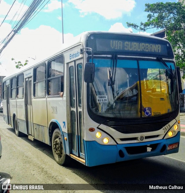 Expresso Metropolitano Transportes 2818 na cidade de Salvador, Bahia, Brasil, por Matheus Calhau. Número da foto: #13169650.