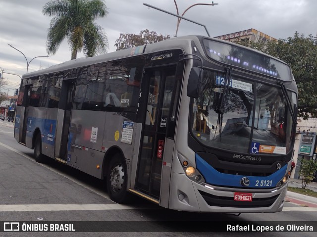 Cooperativa Fênix > Spencer Transporte 2 5121 na cidade de São Paulo, São Paulo, Brasil, por Rafael Lopes de Oliveira. Número da foto: #13168776.