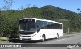 Ônibus Particulares RJ 108.010 na cidade de Petrópolis, Rio de Janeiro, Brasil, por Adriano Pedro. Número da foto: #:id.