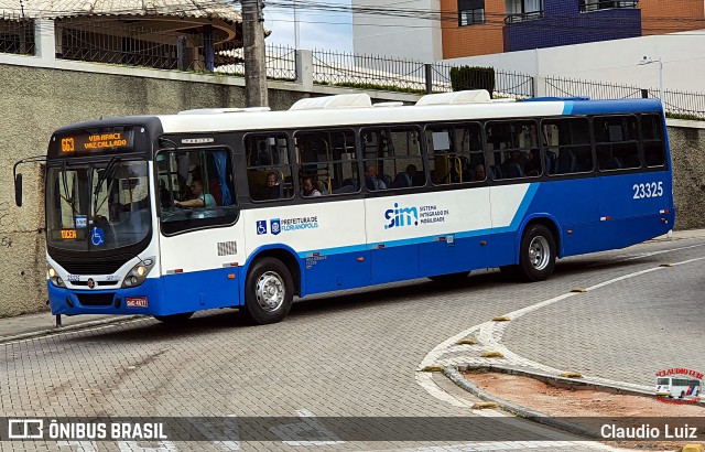 Emflotur - Empresa Florianópolis de Transportes Coletivos 23325 na cidade de Florianópolis, Santa Catarina, Brasil, por Claudio Luiz. Número da foto: #13172679.