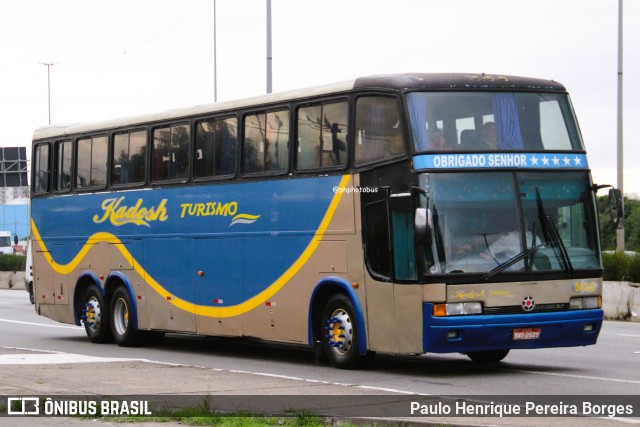 Kadosh Turismo 5032 na cidade de São Paulo, São Paulo, Brasil, por Paulo Henrique Pereira Borges. Número da foto: #13173275.