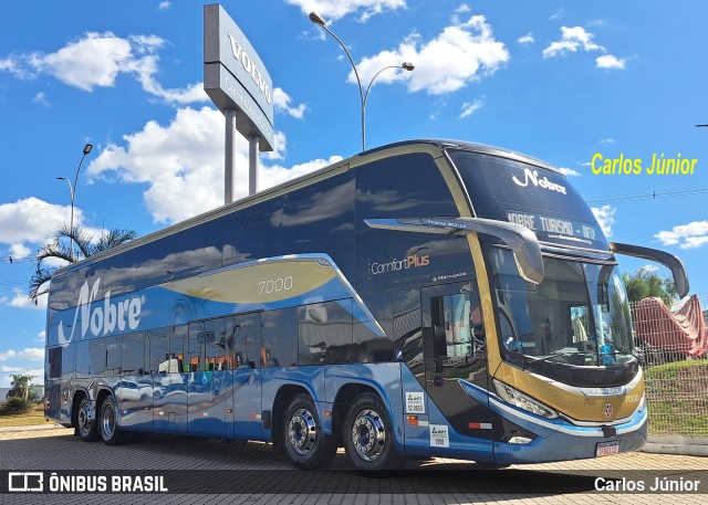 Nobre Turismo 7000 na cidade de Aparecida de Goiânia, Goiás, Brasil, por Carlos Júnior. Número da foto: #13172372.