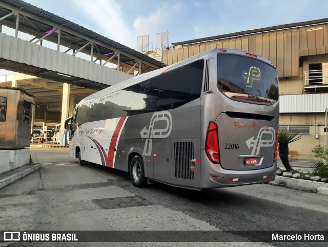 Paraibuna Transportes 22016 na cidade de Rio de Janeiro, Rio de Janeiro, Brasil, por Marcelo Horta. Número da foto: #13171498.
