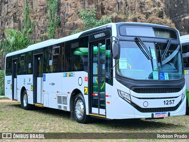 VB Transportes e Turismo 1257 na cidade de Campinas, São Paulo, Brasil, por Robson Prado. Número da foto: #13171530.