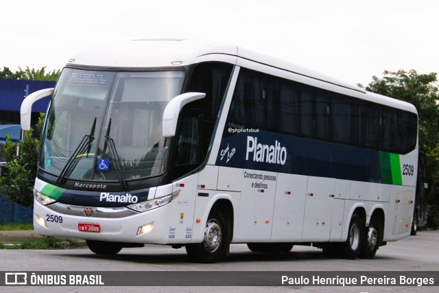 Planalto Transportes 2509 na cidade de São Paulo, São Paulo, Brasil, por Paulo Henrique Pereira Borges. Número da foto: #13173284.