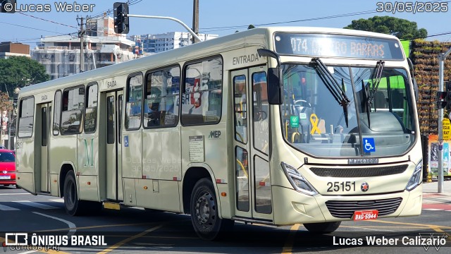 Viação Castelo Branco 25151 na cidade de Curitiba, Paraná, Brasil, por Lucas Weber Calizario. Número da foto: #13171157.