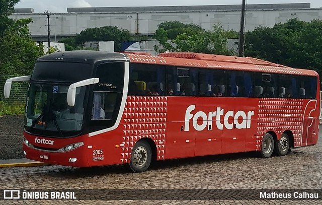 Fort Car Turismo e Rent a Car 2005 na cidade de Camaçari, Bahia, Brasil, por Matheus Calhau. Número da foto: #13172772.