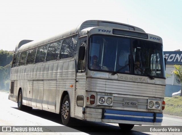 Ônibus Particulares EVC9002 na cidade de Conselheiro Lafaiete, Minas Gerais, Brasil, por Eduardo Vieira. Número da foto: #13173025.