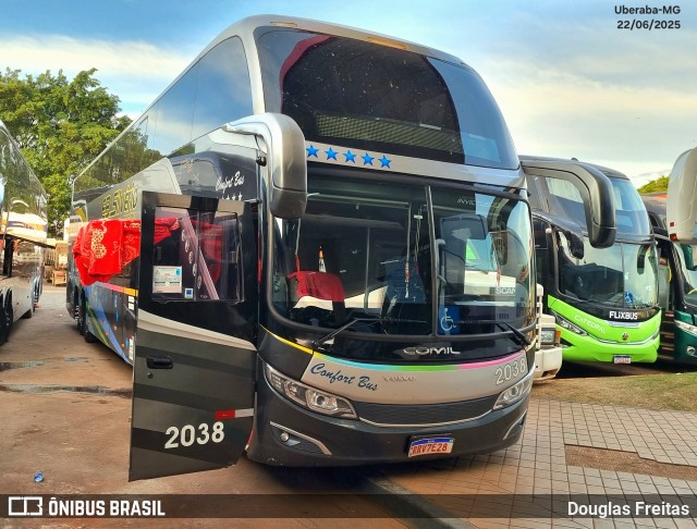 EB Silvério Viagens e Turismo 2038 na cidade de Uberaba, Minas Gerais, Brasil, por Douglas Freitas. Número da foto: #13172385.