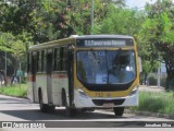 Empresa Metropolitana 732 na cidade de Recife, Pernambuco, Brasil, por Jonathan Silva. Número da foto: #:id.