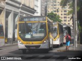 Empresa Metropolitana 245 na cidade de Recife, Pernambuco, Brasil, por Jonathan Silva. Número da foto: #:id.