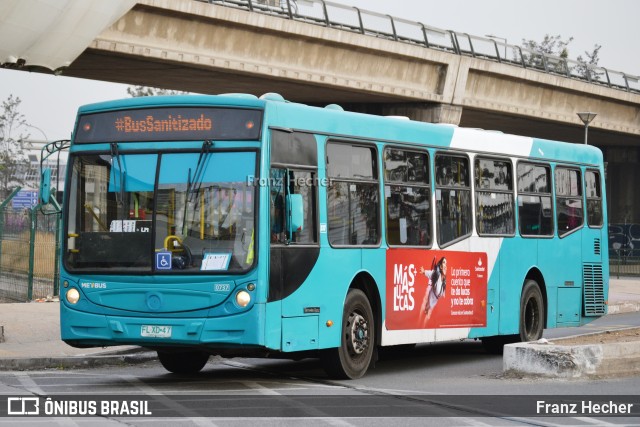 Metbus 0737 na cidade de Macul, Santiago, Metropolitana de Santiago, Chile, por Franz Hecher. Número da foto: #13175182.