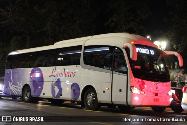 Buses Landeros 093 na cidade de Santiago, Santiago, Metropolitana de Santiago, Chile, por Benjamín Tomás Lazo Acuña. Número da foto: #13175051.