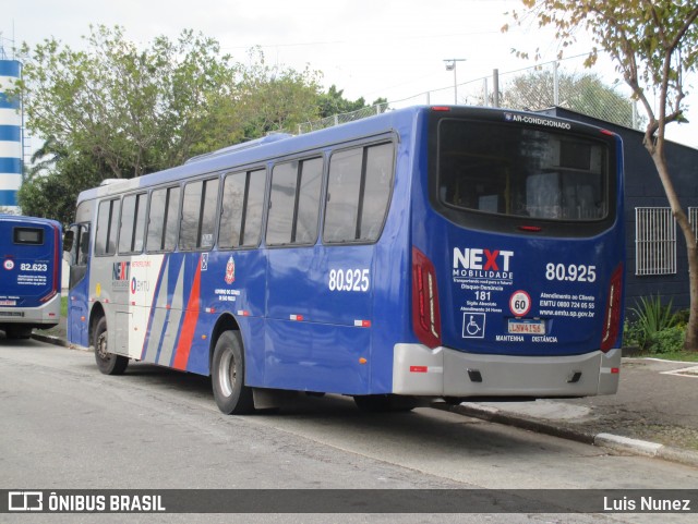 Next Mobilidade - ABC Sistema de Transporte 80.925 na cidade de Diadema, São Paulo, Brasil, por Luis Nunez. Número da foto: #13173676.