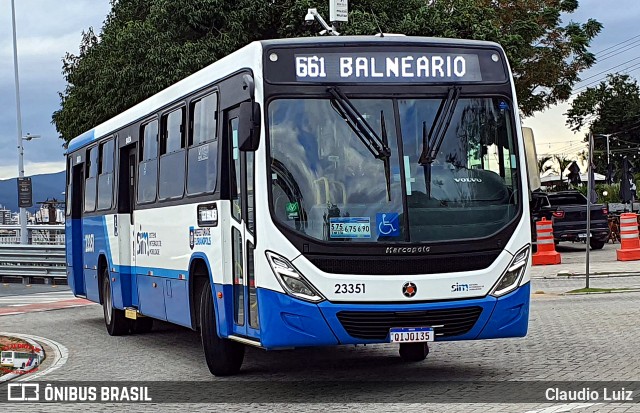 Emflotur - Empresa Florianópolis de Transportes Coletivos 23351 na cidade de Florianópolis, Santa Catarina, Brasil, por Claudio Luiz. Número da foto: #13174580.